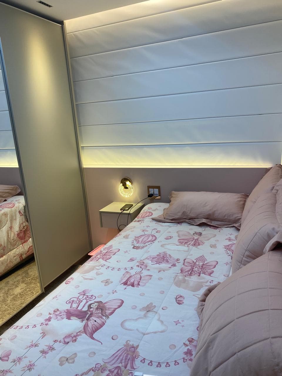 Apartamento 84m2, 3/4 sendo 2 suítes todo mobilhado no Edifício Cerrado Family Home