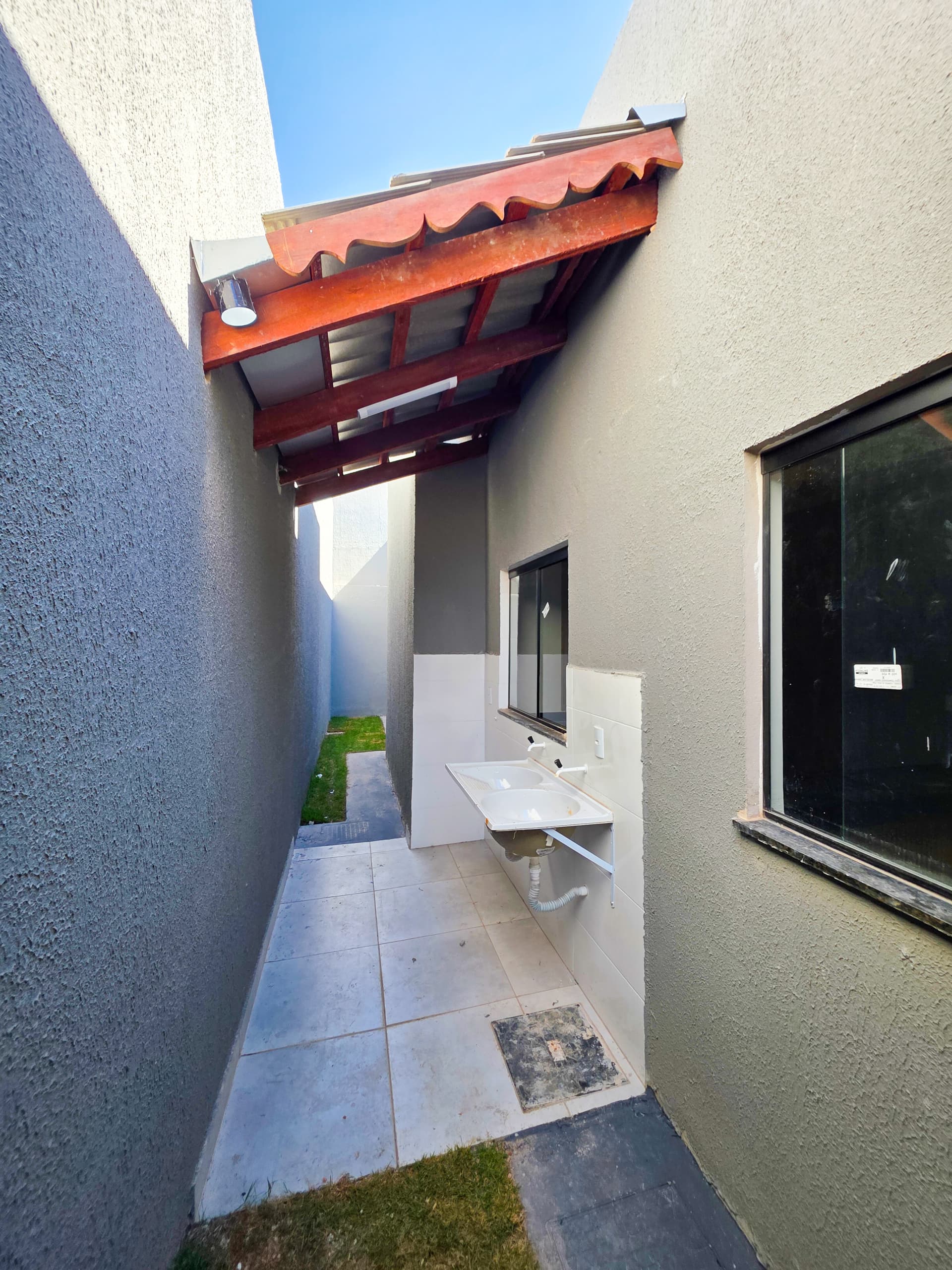 Casa 83,78 m² com 3 Quartos e Suíte, Nova R$ 290 Mil
