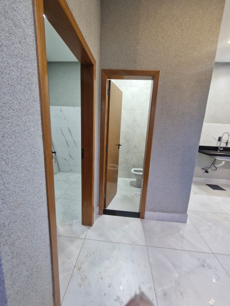 Casa Alto Padrão 3 quartos (2 suítes) com Piscina Vila Oliveira