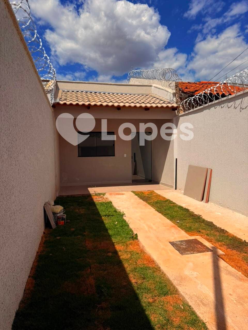 Casa 2 Quartos à Venda no Setor Itaipu | Próxima ao Plaza D'Oro Shopping | Goiânia