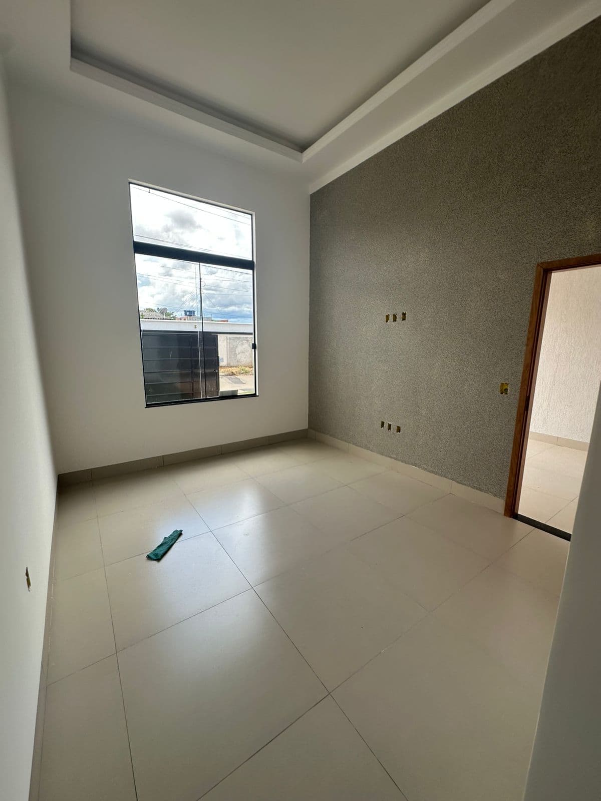 🏡 Casa com Pé Direito Duplo + Área Gourmet | 3 Quartos