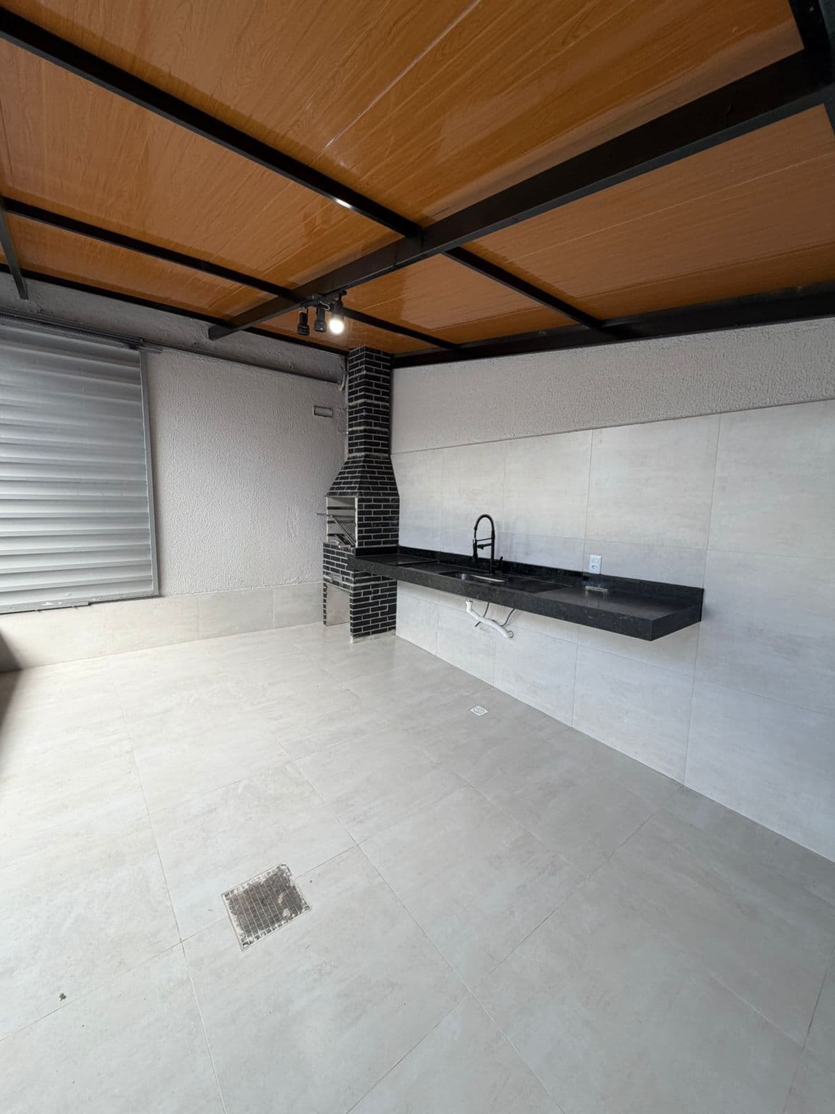 Casa à venda no Bairro Paraíso – Senador Canedo | 2 quartos | Área Gourmet
