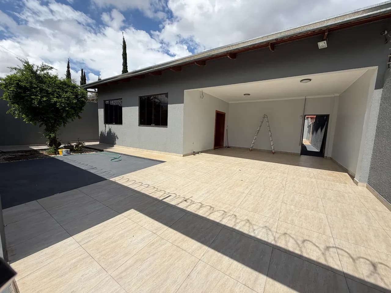 Casa no Jardim Atlântico | 3 Suítes | Alto Padrão