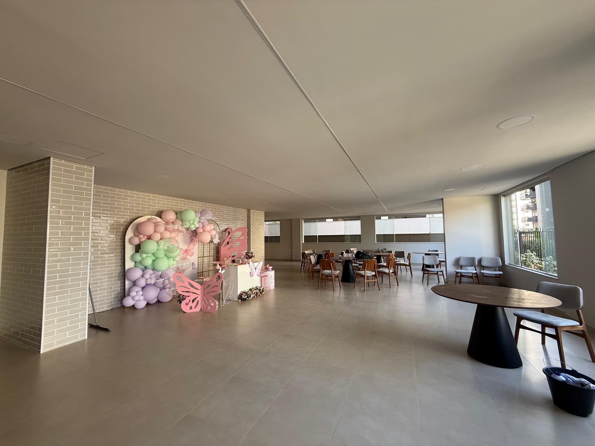 Apartamento novíssimo 2 quartos no Bueno