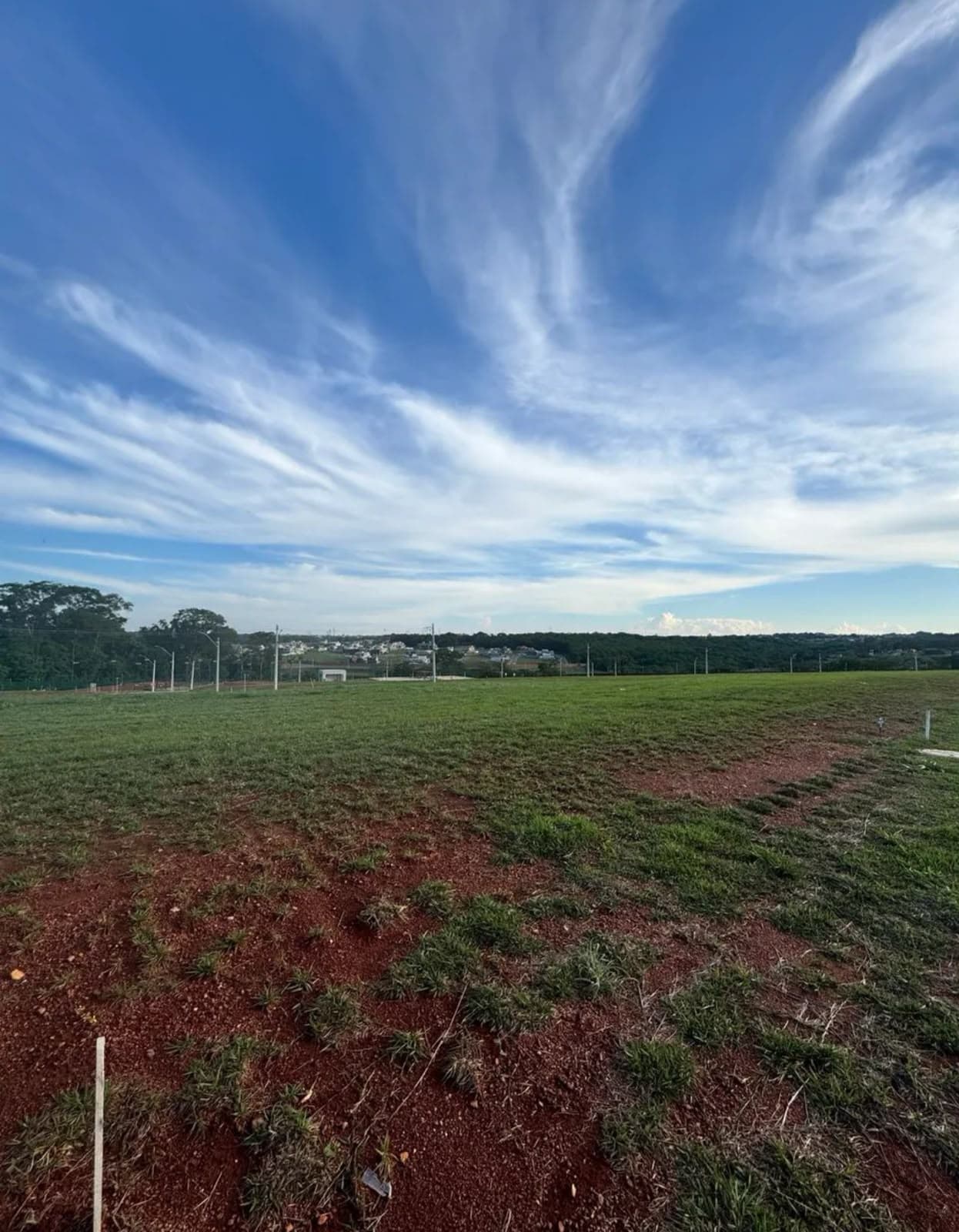 Lote à Venda – Jardins Amsterdã - Goiânia - Próxima a Resort de piscina de ondas do Flamboyant