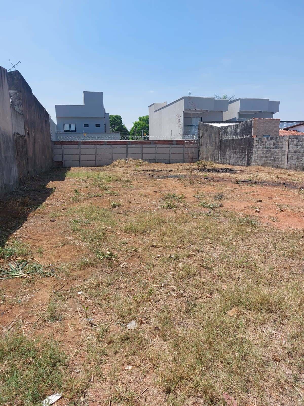 LOTE JARDIM HELVECIA