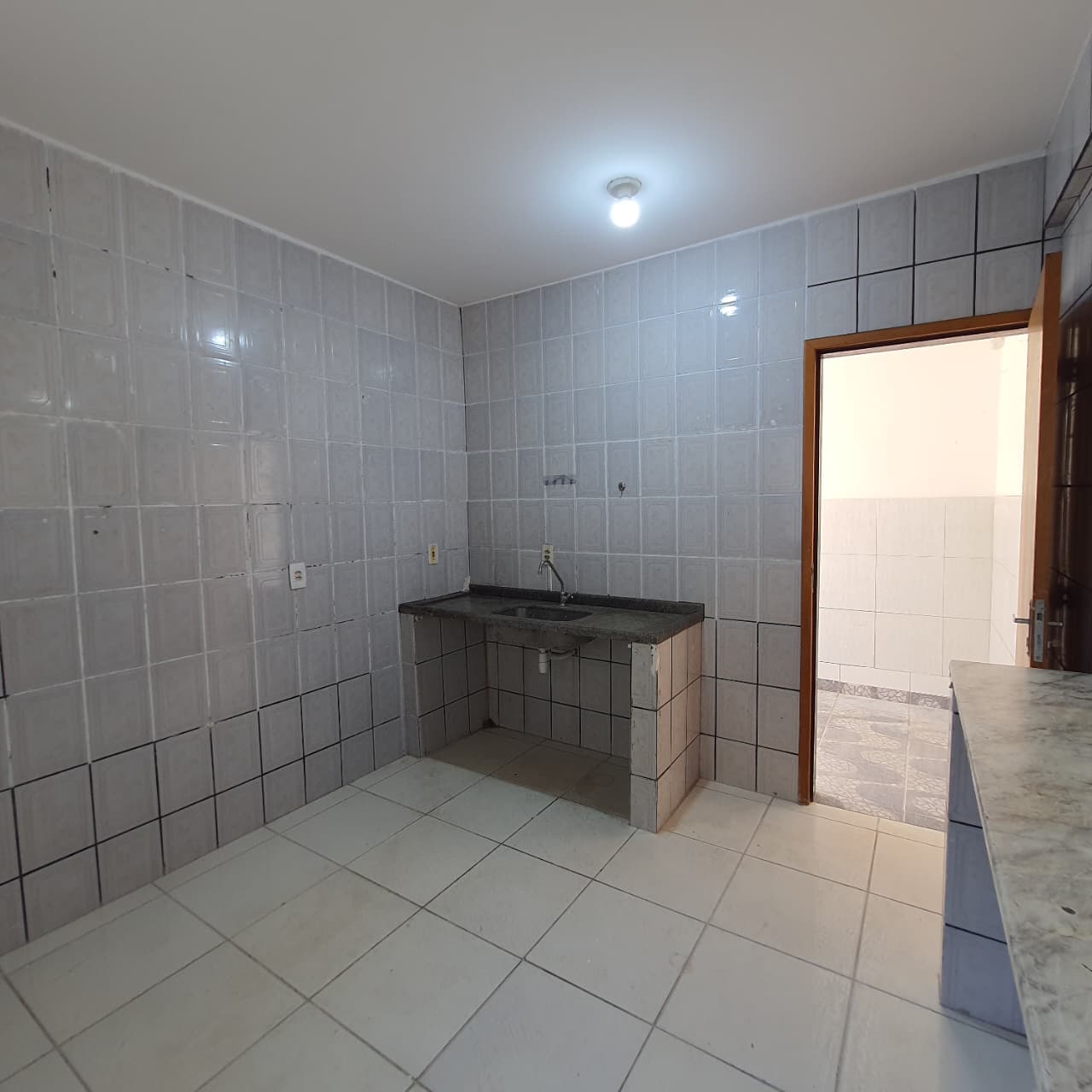 Sobrado com 2/4 no Setor Jd. Planalto - 90m²