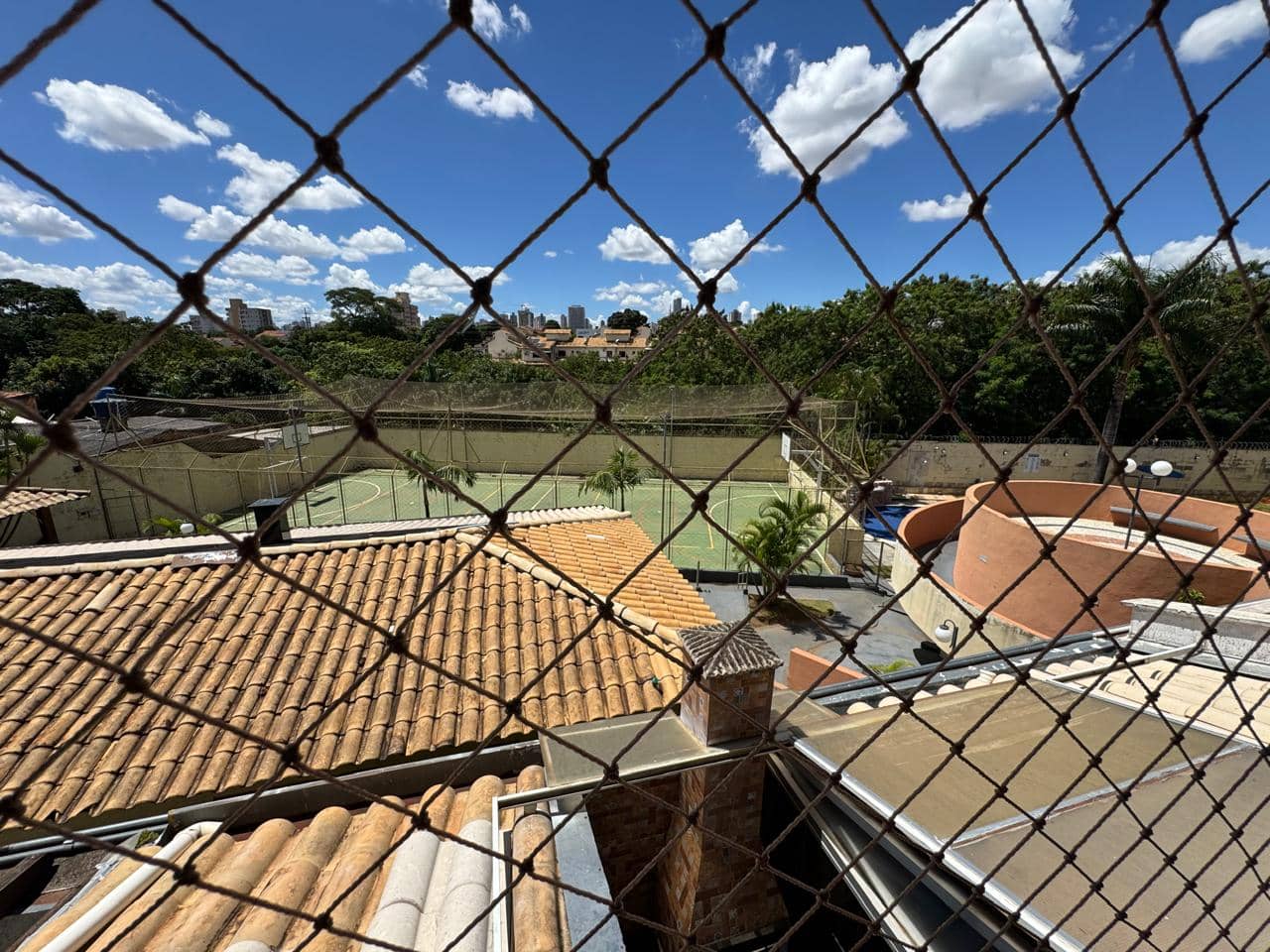 Sobrado à Venda no Jardim Planalto, 3 Quartos uma suite, lazer completo Excelente Localização