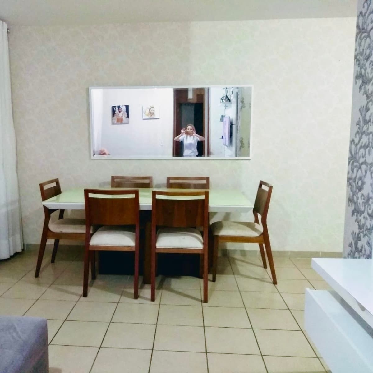 Apartamento no Condomínio Recanto Praças 2 – Setor Negrão de Lima
