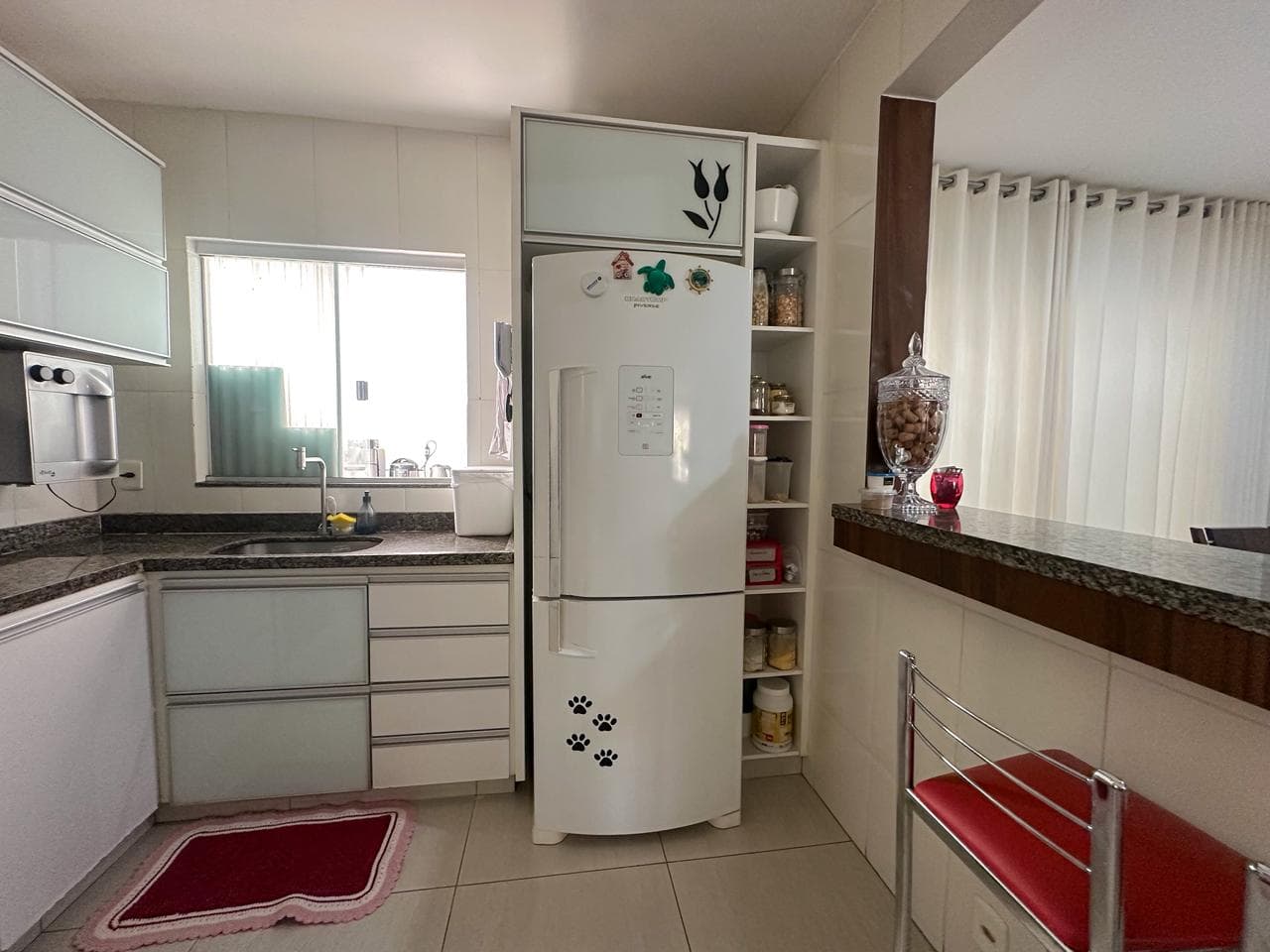 Sobrado Venda Jd Novo mundo 150 m² com 3 Quartos uma suíte, completo armários lazer completo -Goiânia
