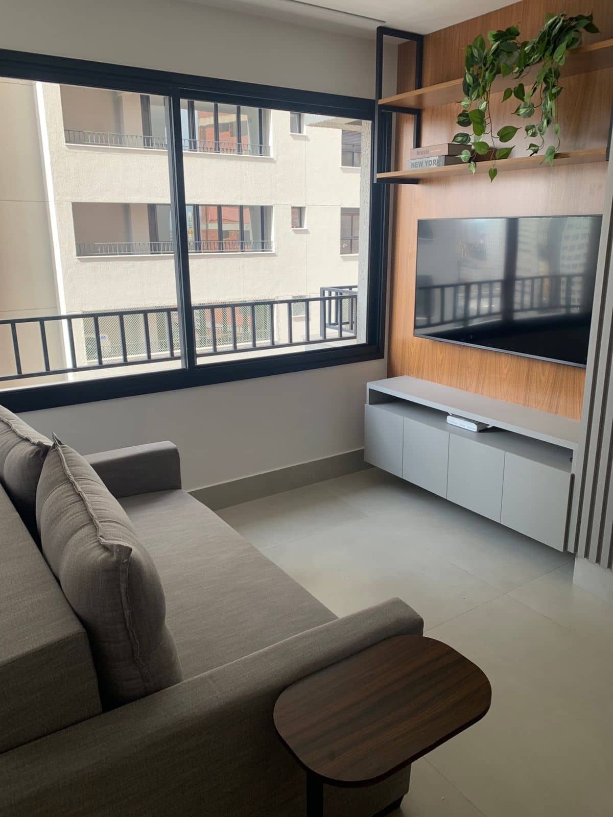 Apartamento 1/4 Mobiliado no Setor Bueno - Moove Home Brasal