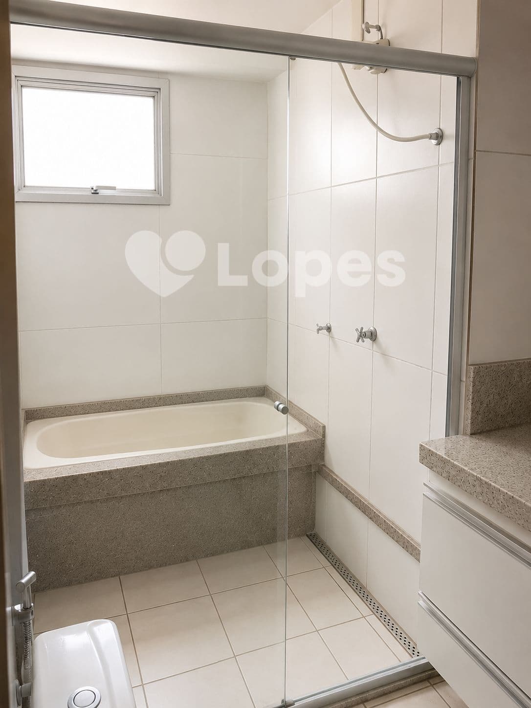 Apartamento de 4 Suítes no Setor Bueno – Próximo ao Parque Vaca Brava