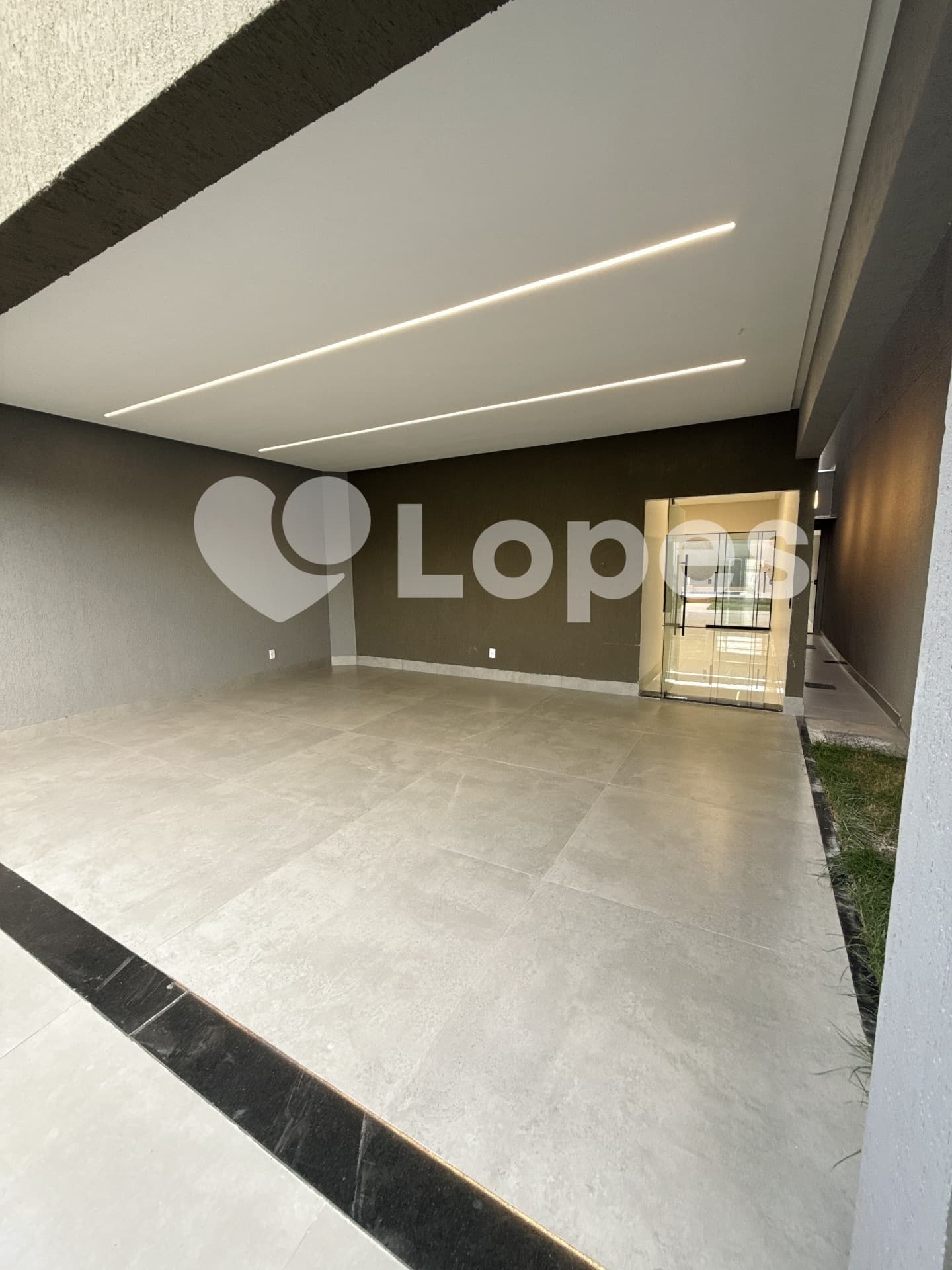Casa 3 Suítes Plenas no Jardim Atlântico, Goiânia – Próxima ao Parque Cascavel