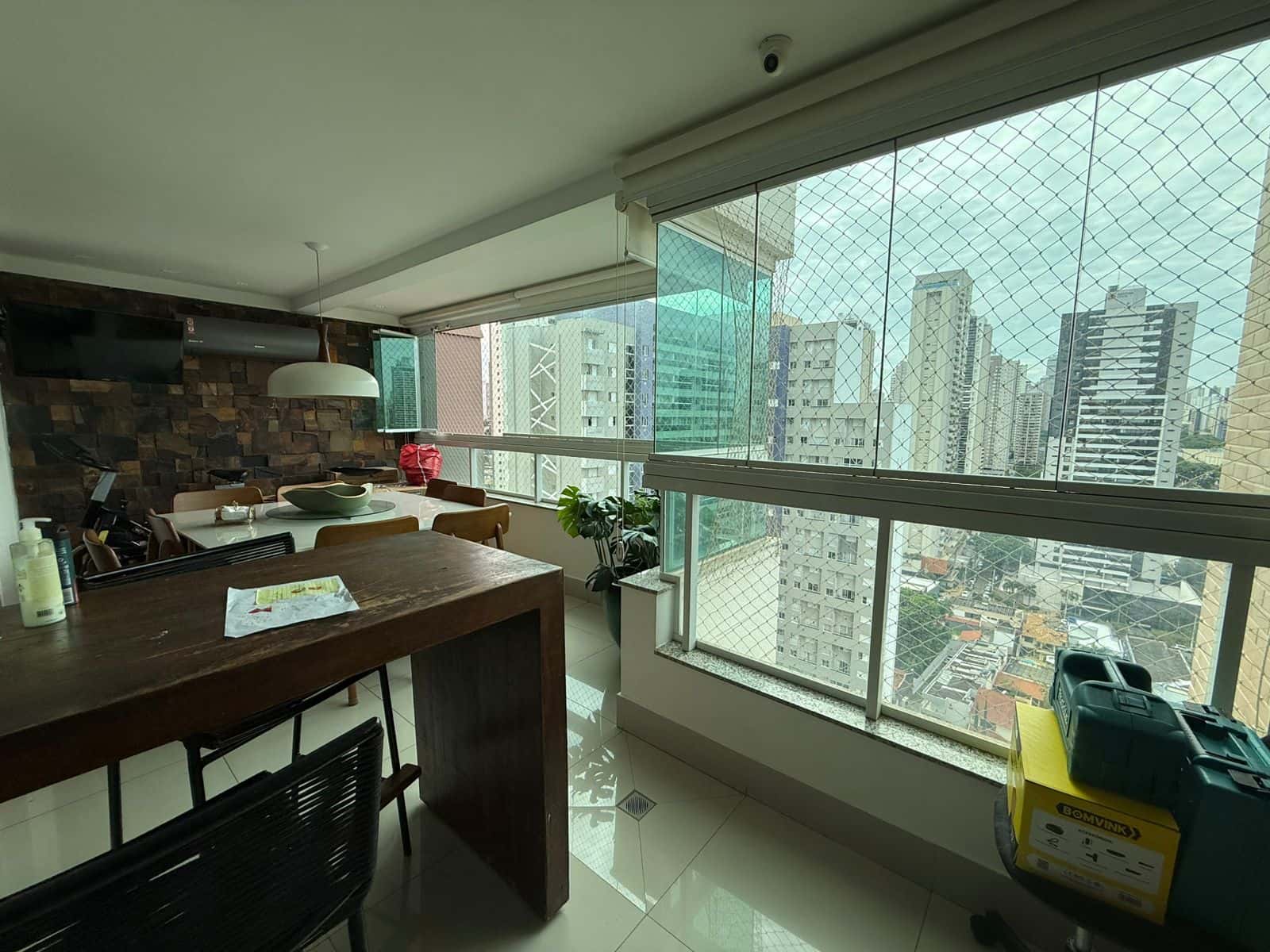 Apartamento no Setor Bueno | 3 Suítes | Vista Impecável