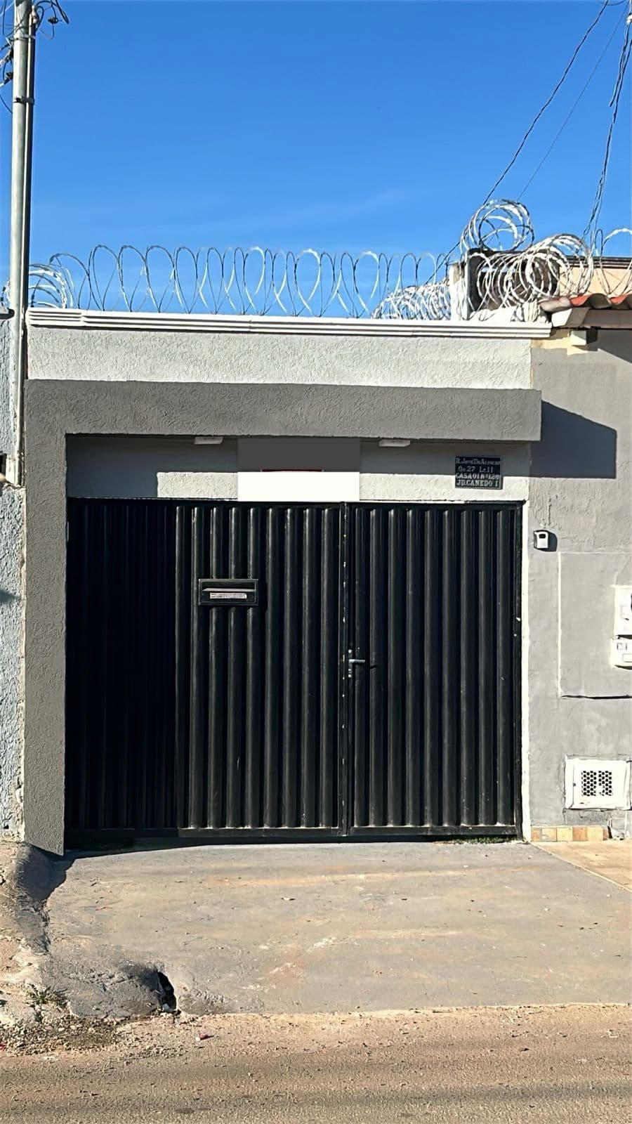 CASA EM SENADOR CANEDO