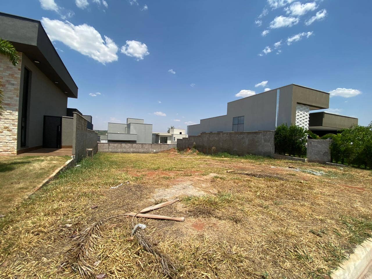 Lote em Condomínio Fechado - Portal do Sol Garden - 432 m2