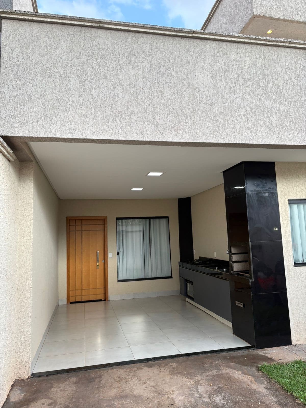 Casa 3 Quartos com Suíte e Espaço Gourmet, Jardim Colorado 150m² Goiânia