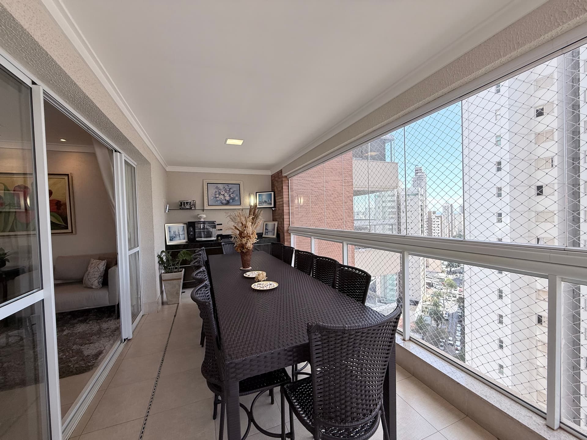 Apartamento Jardim Goiás 3 suites