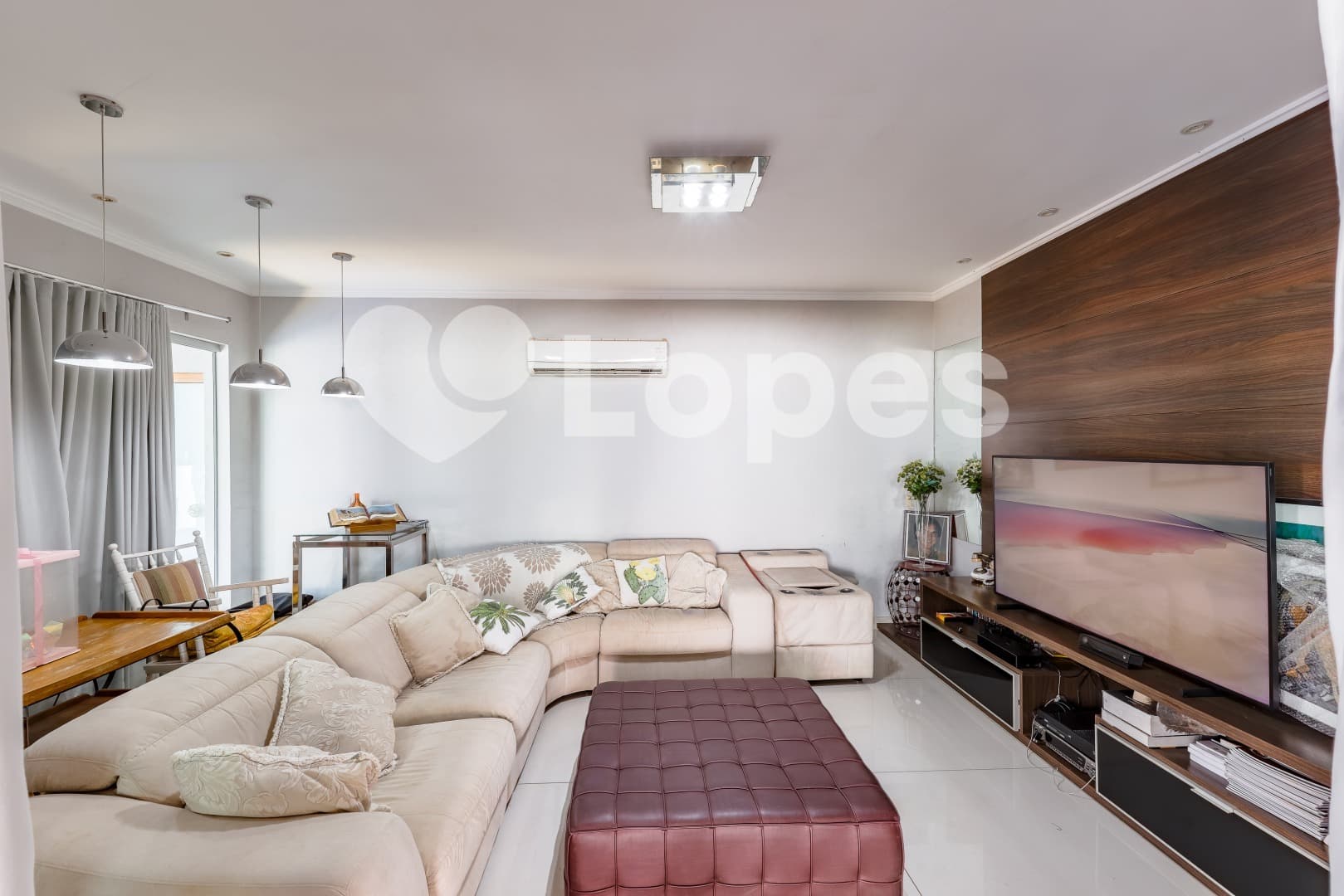 Casa 4 Suítes no Alphaville Cruzeiro em Goiânia | Alto Padrão