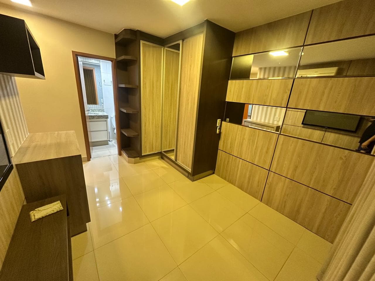 Apartamento à Venda no Vila dos Alpes – 20º e Último Andar | 2 Quartos | Nascente