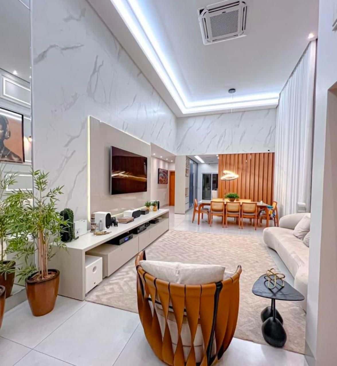 Excelente Casa Térrea 220m² - Jardins Nápoles - Senador Canedo