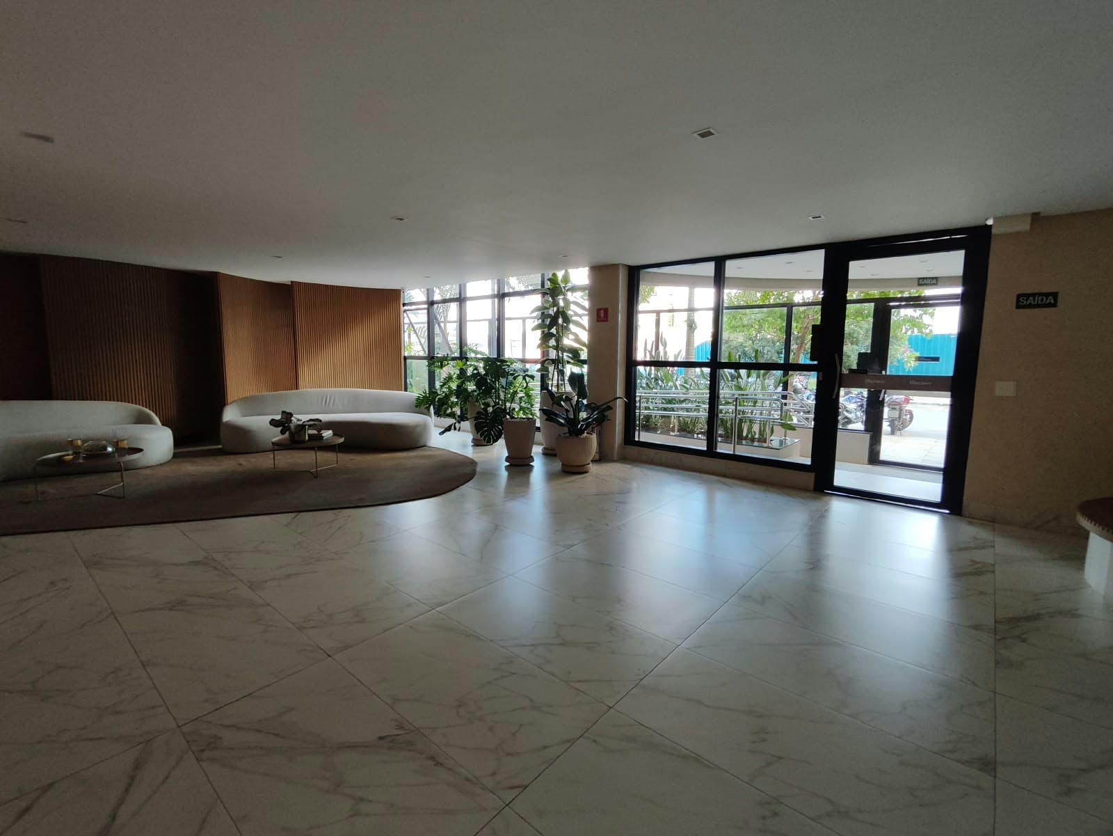 Apartamento 120m² 3 suítes plenas, marcenaria completa no Marista