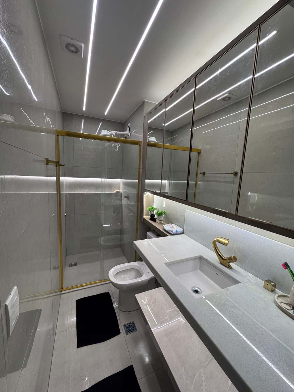 APARTAMENTO MOBILIADO NO SETOR BUENO – PERMITE AIRBNB – DIRETO COM O PROPRIETÁRIO