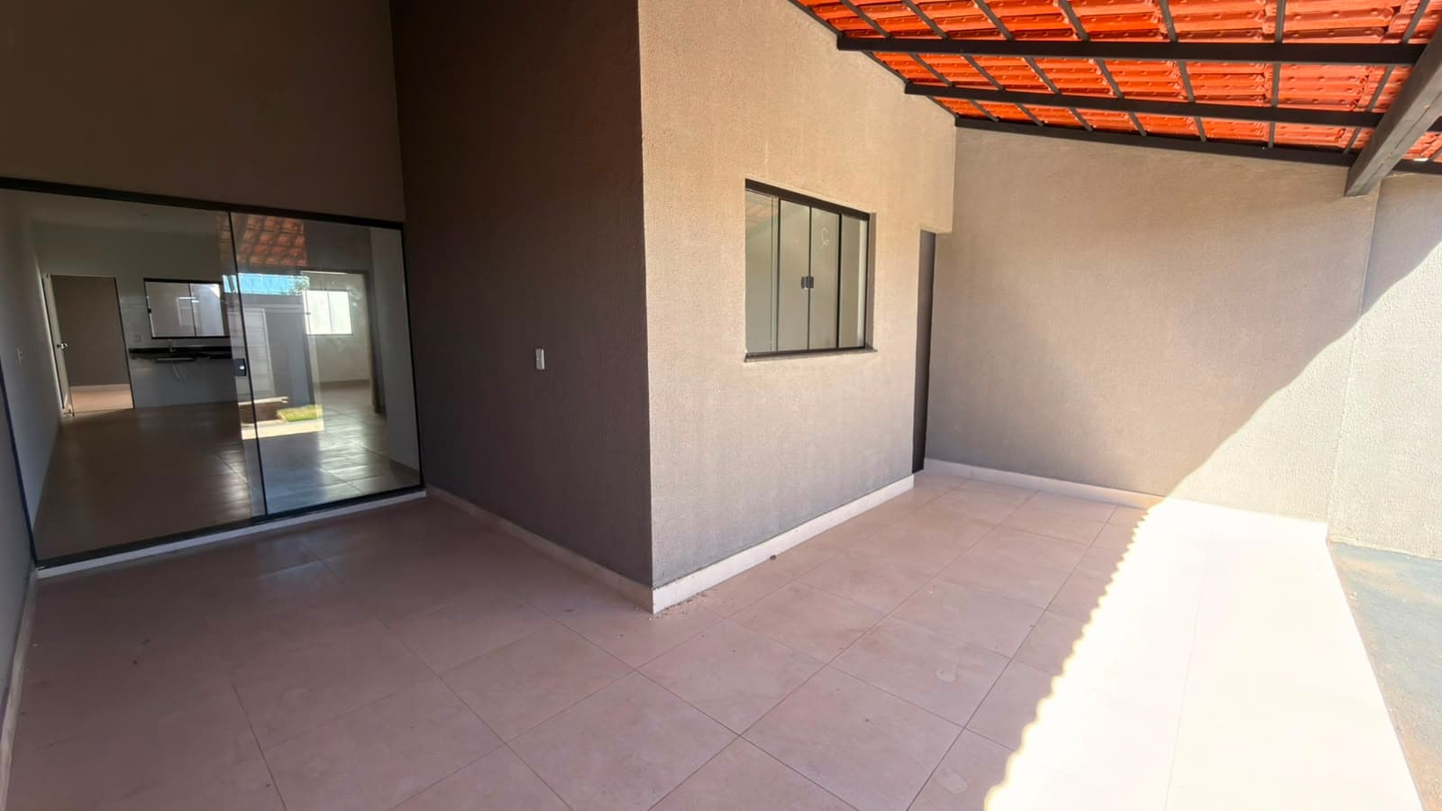 CASA 2 QUARTOS 1 SUITE 158M² RESIDENCIAL SANTA Fé 1