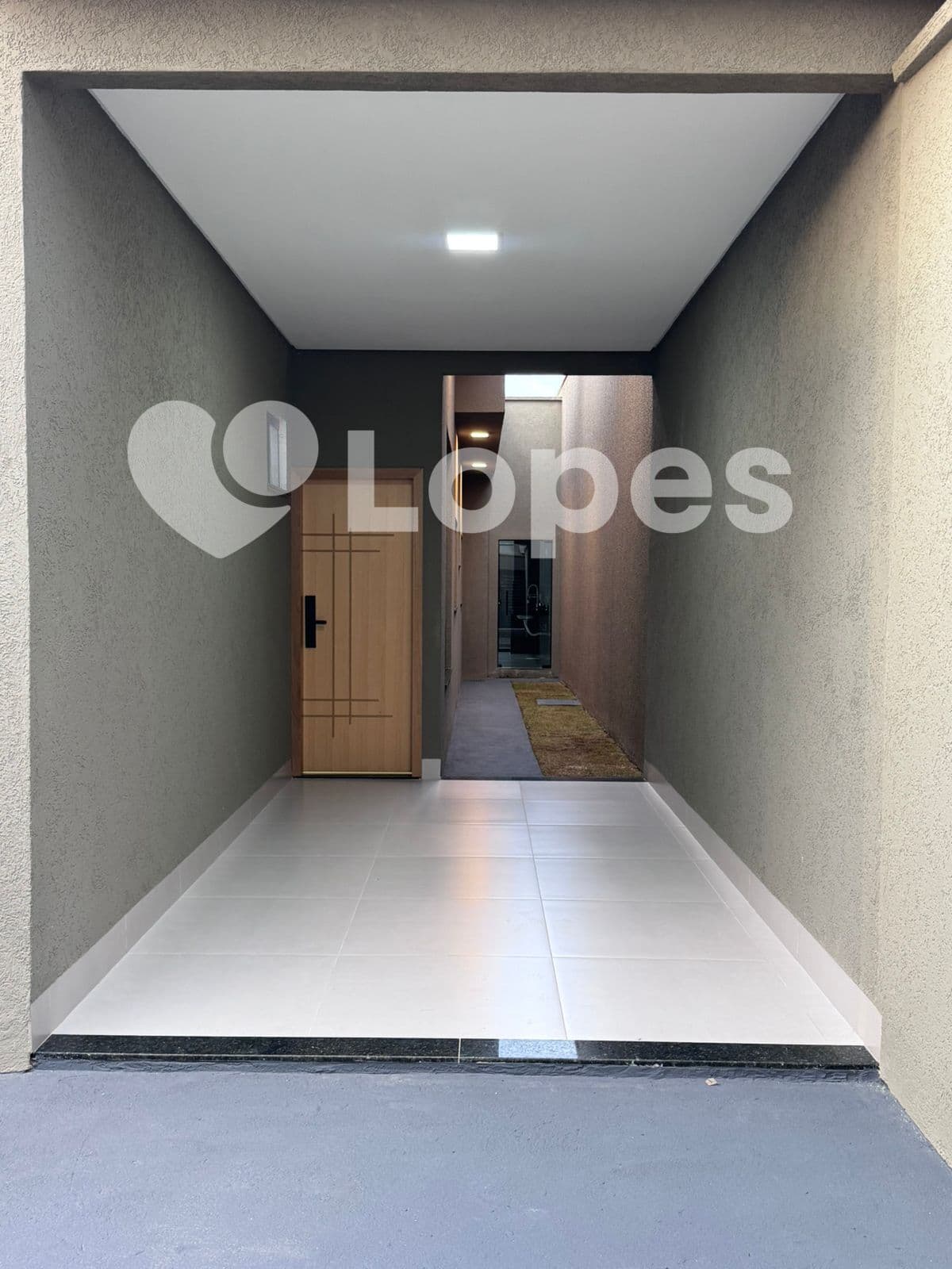 Casa 3 Quartos à Venda no Oriente Ville, Goiânia – Próxima ao Portal Sul Shopping