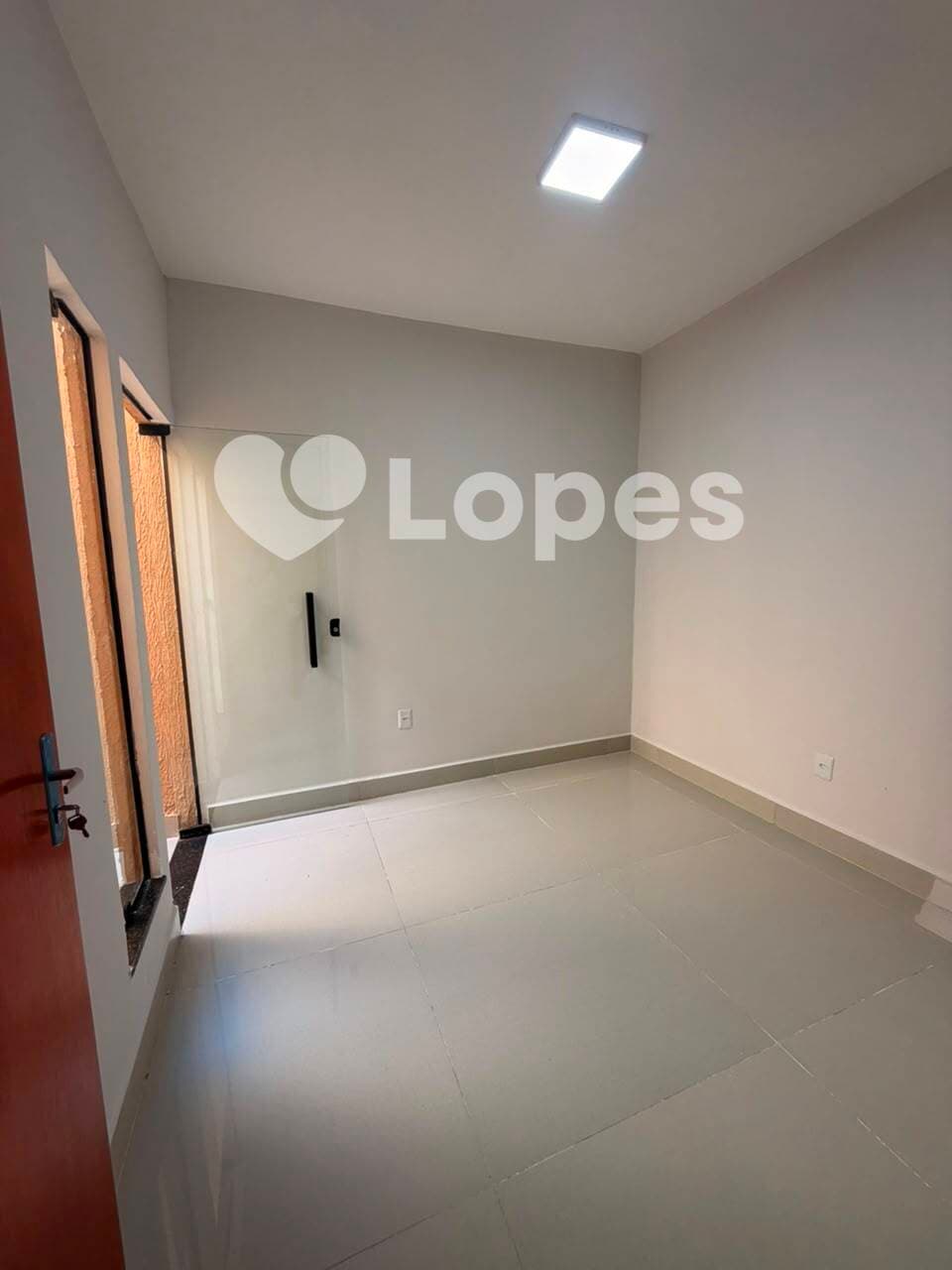 Casa 2 Quartos à Venda no Setor Itaipu | Próxima ao Plaza D'Oro Shopping | Goiânia