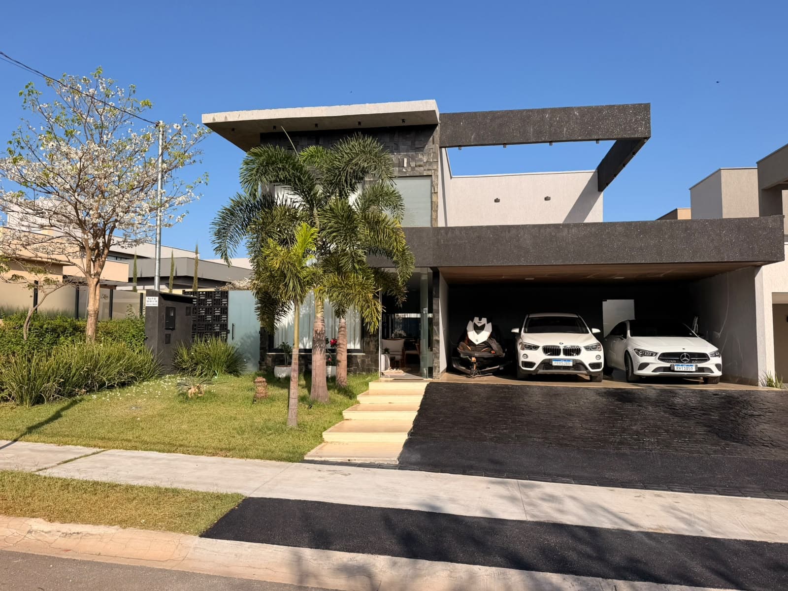 CASA PARQVILLE PINHEIROS – OPORTUNIDADE -CONDOMINIO FECHADO - APARECIDA DE GOIÂNIA