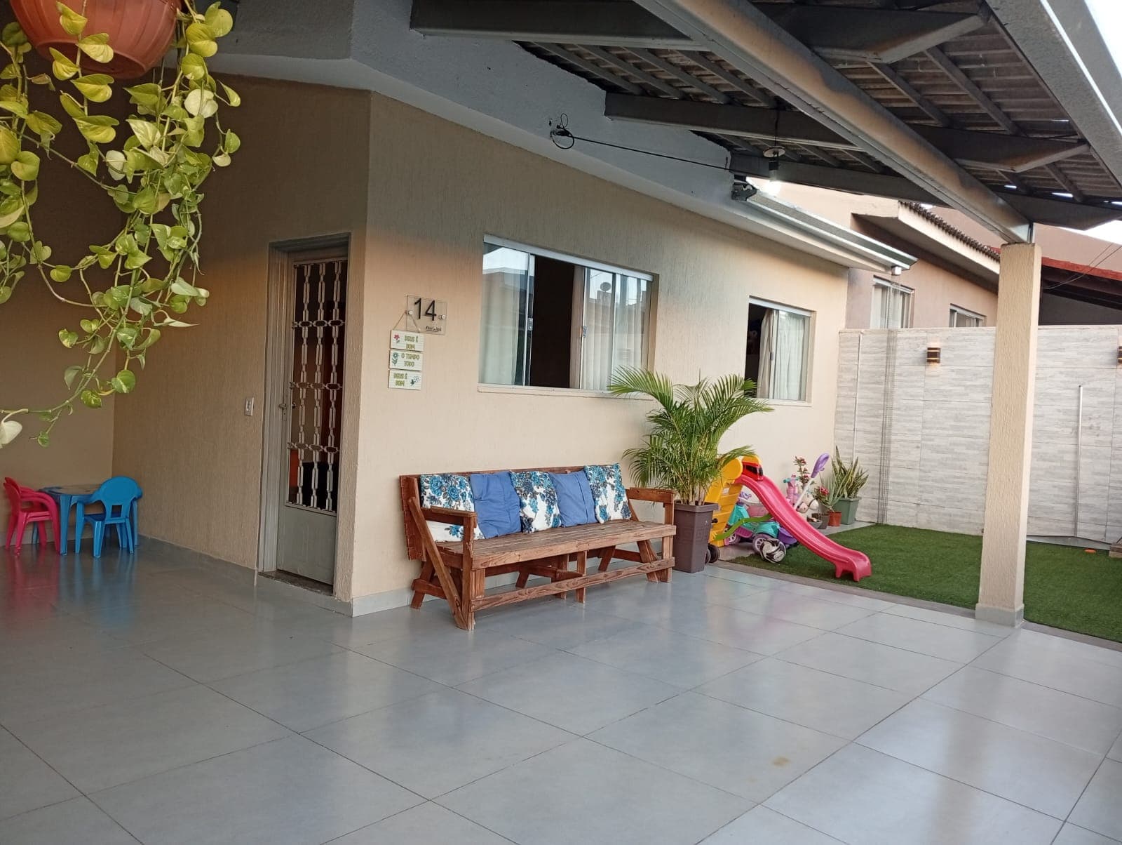 Casa em Condomínio - Aparecida de Goiânia