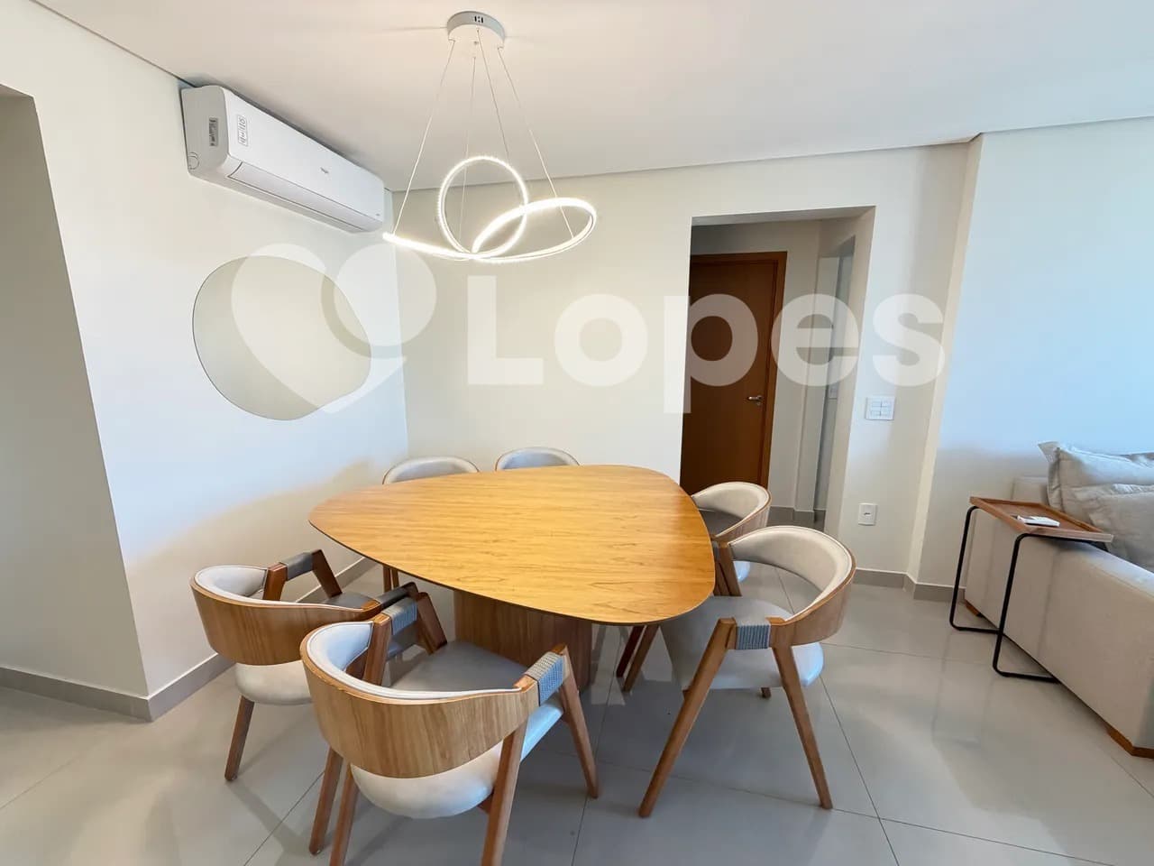 Apartamento 3 Quartos no Setor Bueno, Próximo ao Parque Vaca Brava, Goiânia