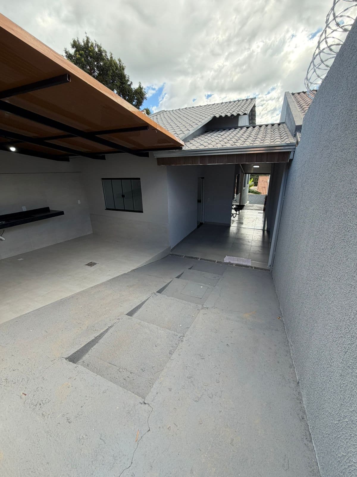 Casa à venda no Bairro Paraíso – Senador Canedo | 2 quartos | Área Gourmet