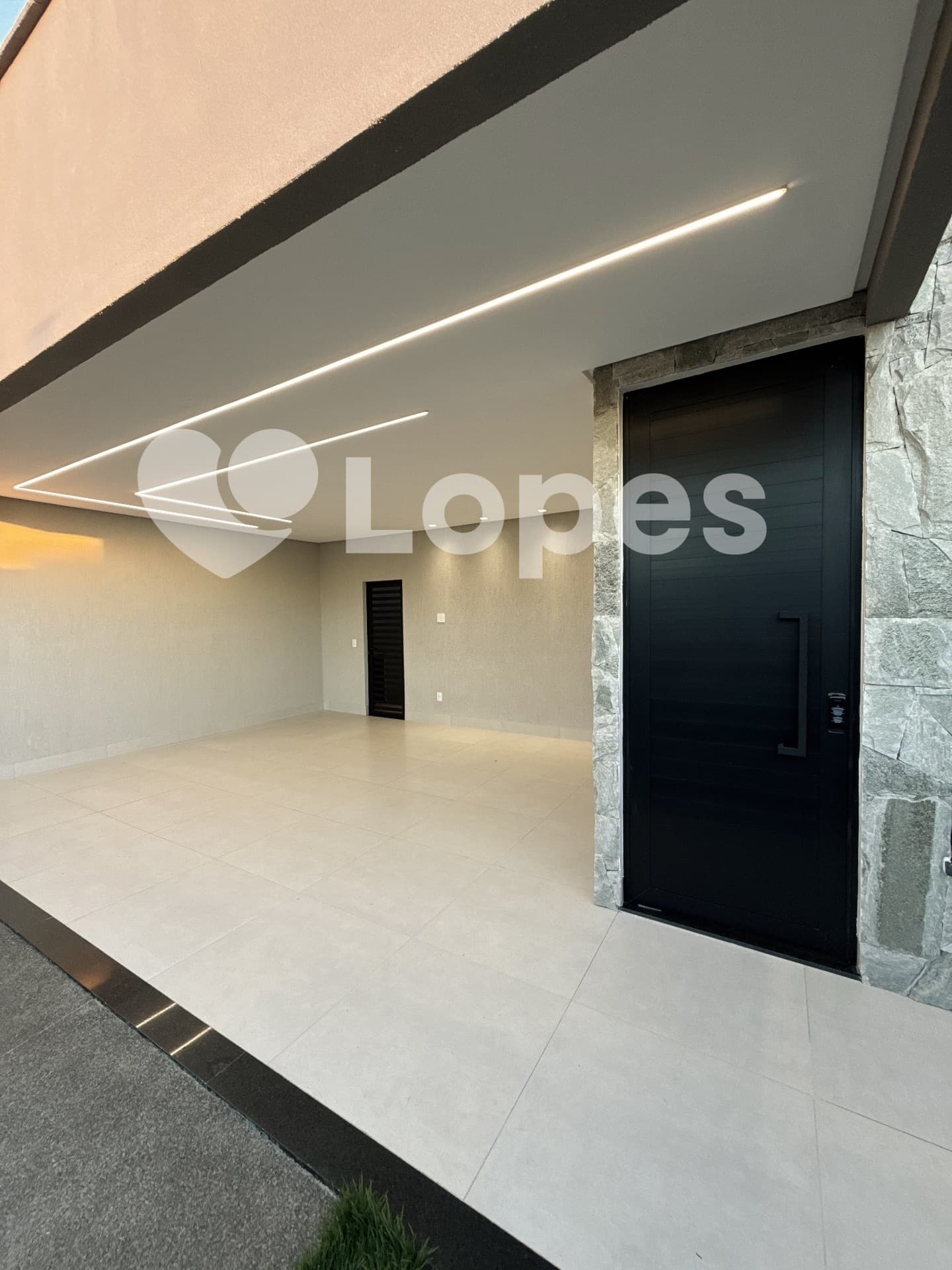Casa 3 Suítes com Piscina à Venda no Setor Três Marias I – Próximo ao Atacadão Costa