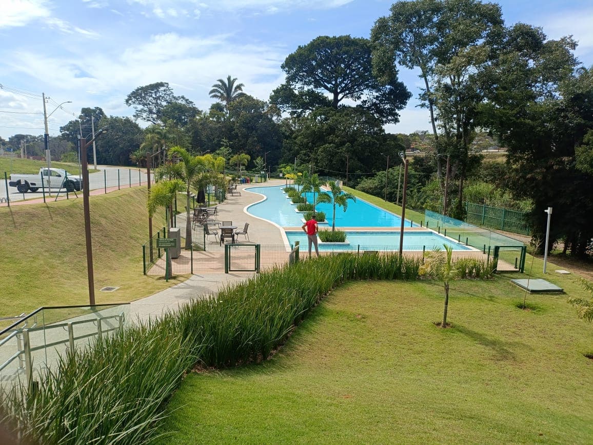 LOTE NO JARDIM VERSALHES