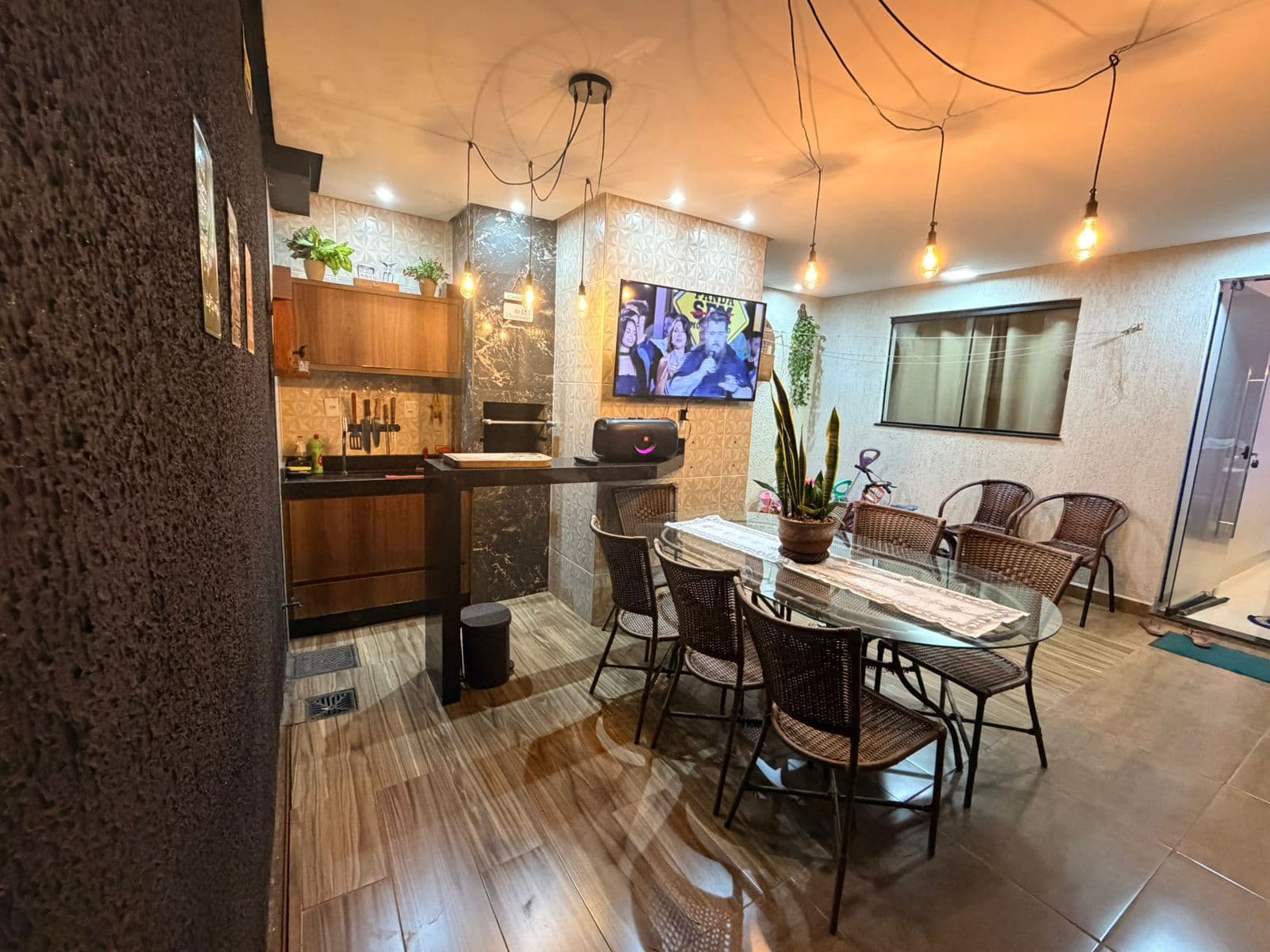 Casa à Venda no Setor Santos Dumont em Goiânia – 3 Quartos, 150m² e Próxima ao Portal Shopping