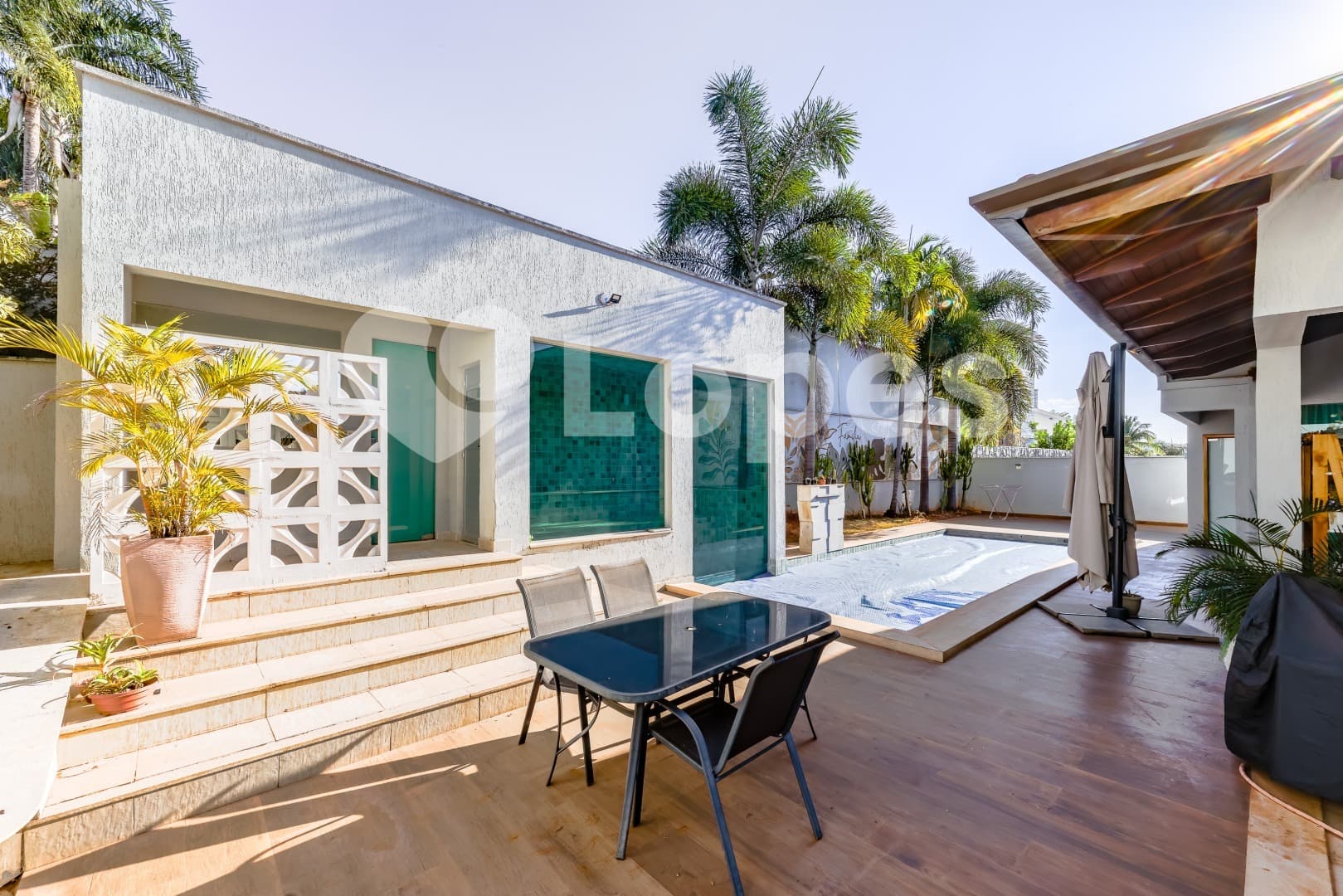 Casa 4 Suítes no Alphaville Cruzeiro em Goiânia | Alto Padrão