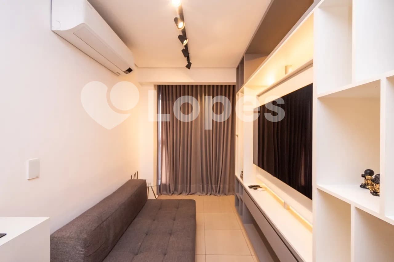 Flat Mobiliado no Setor Bueno, Próximo ao Parque Vaca Brava, Goiânia