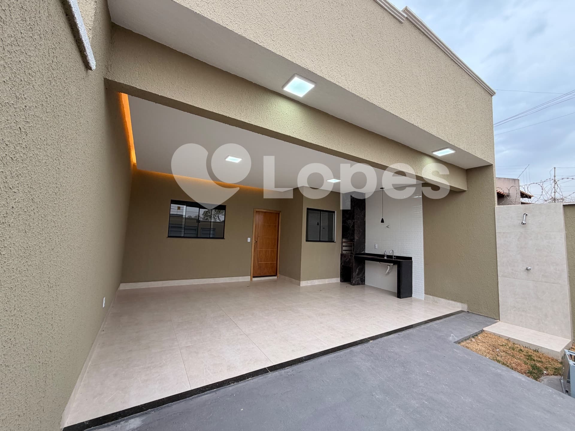 Casa de 2 Quartos à Venda no Setor Expansul