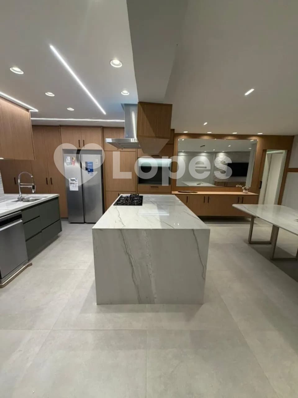 Apartamento 3 Quartos no Setor Oeste, Próximo ao Lago das Rosas, Goiânia