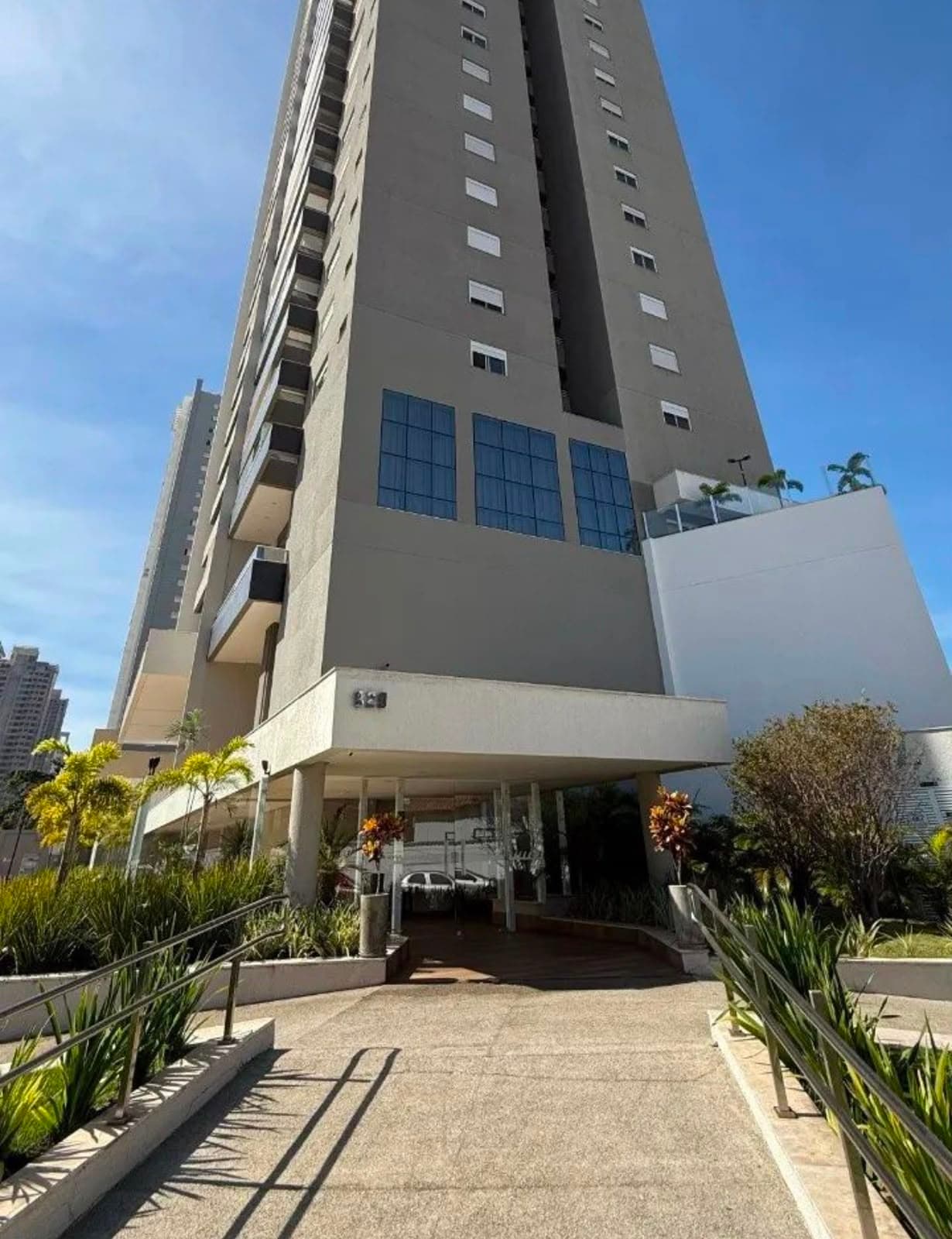 LE ESSENCE COM SEU LINDO APARTAMENTO DE 132M2 SENDO 3 SUÍTES + OFFICE